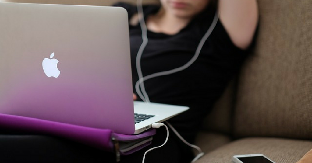 apple-laptop-szerviz-laptopguru
